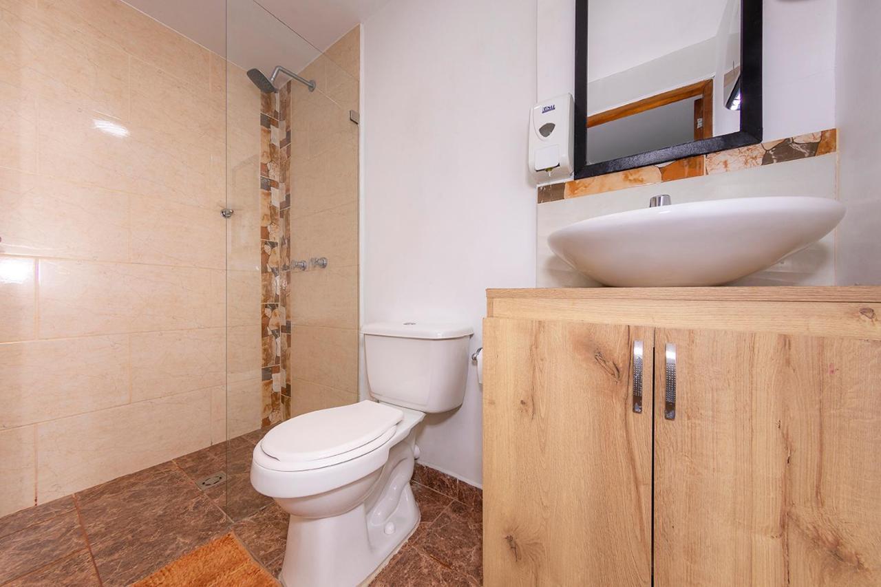 Hotel Ayenda Palo Alto Medellin Ngoại thất bức ảnh